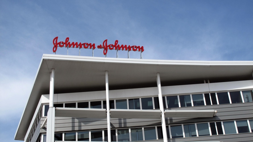 BREAKING: FDA, CDC call for temporary pause in Johnson & Johnson shots due to blood clots