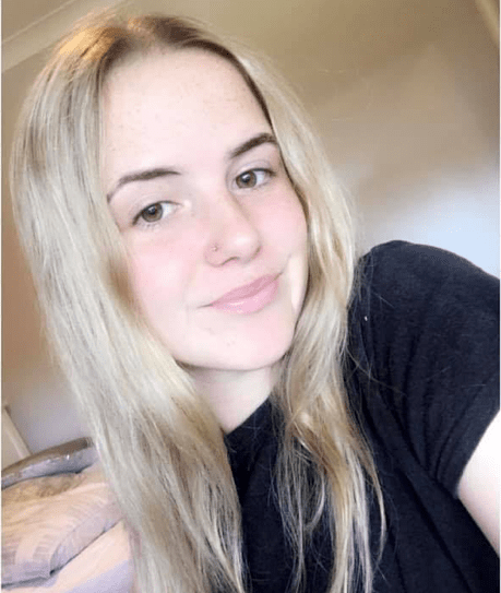 Ellie Peacock: 18-year-old Australian nurse in training develops three blood clots after AstraZeneca shot