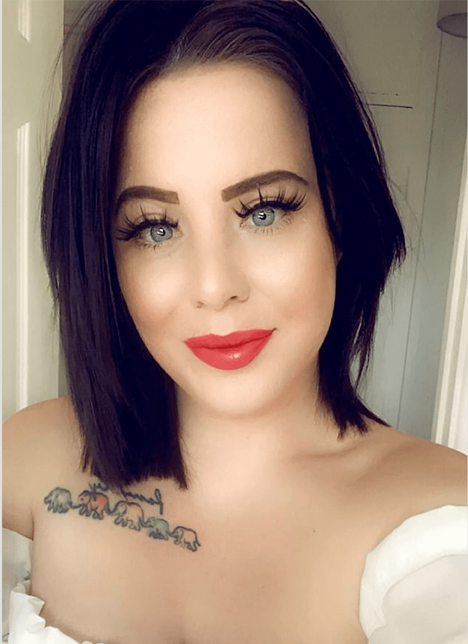 Kirsty Hext: 26-year-old British woman suffers 14 anaphylactic shocks in month since second Pfizer mRNA dose, encourages others to get the shots